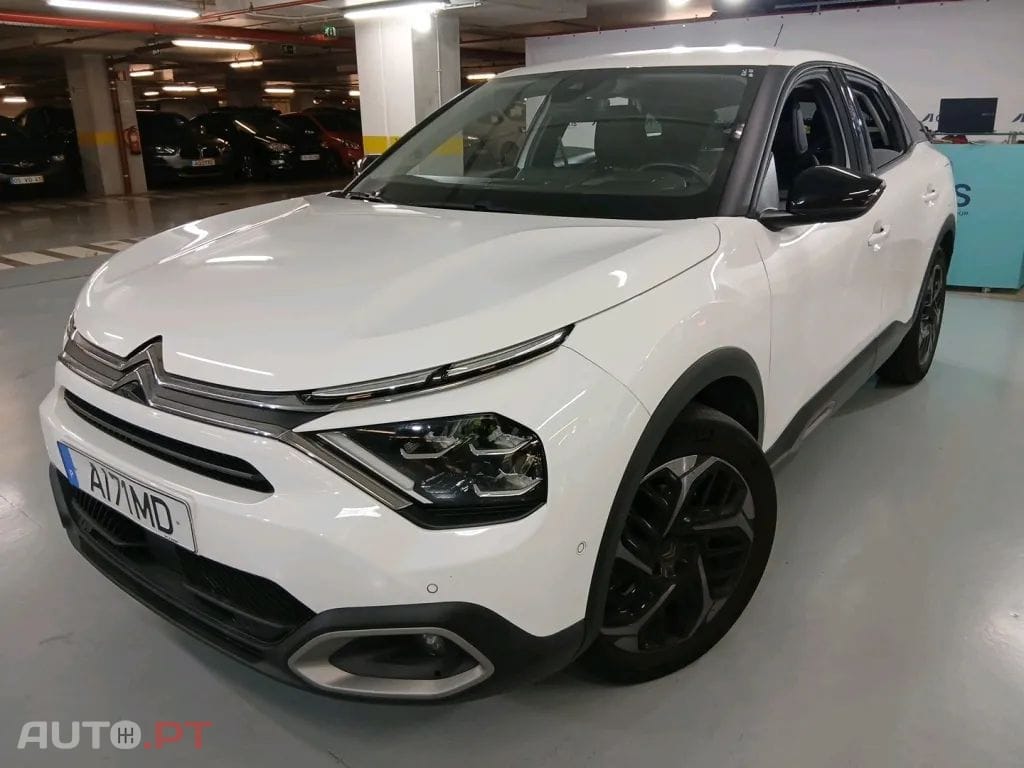 Citroen C4 1.2 PureTech Shine Pack EAT8