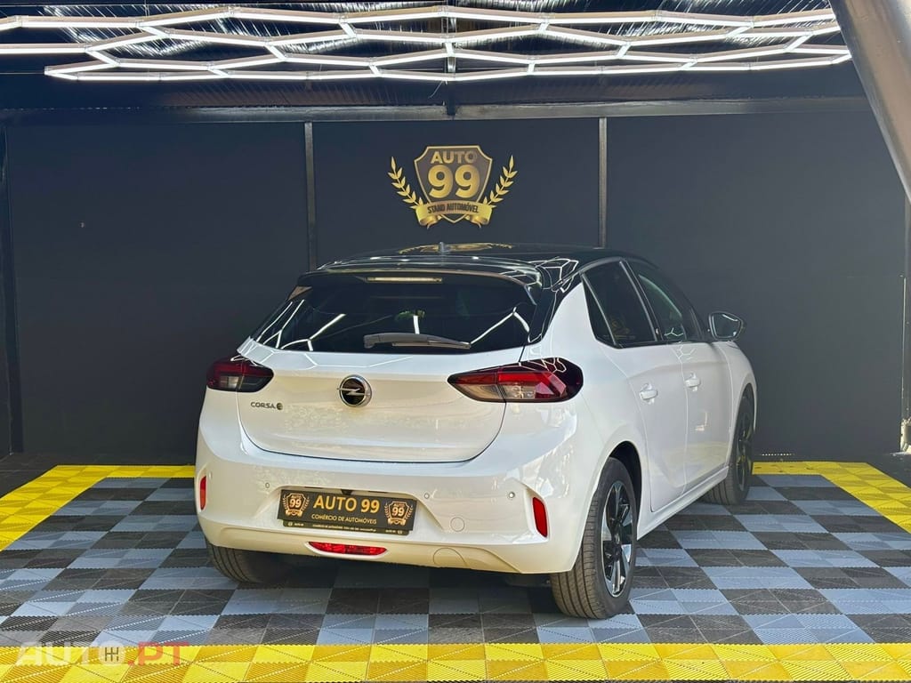 Opel Corsa-E Elegance