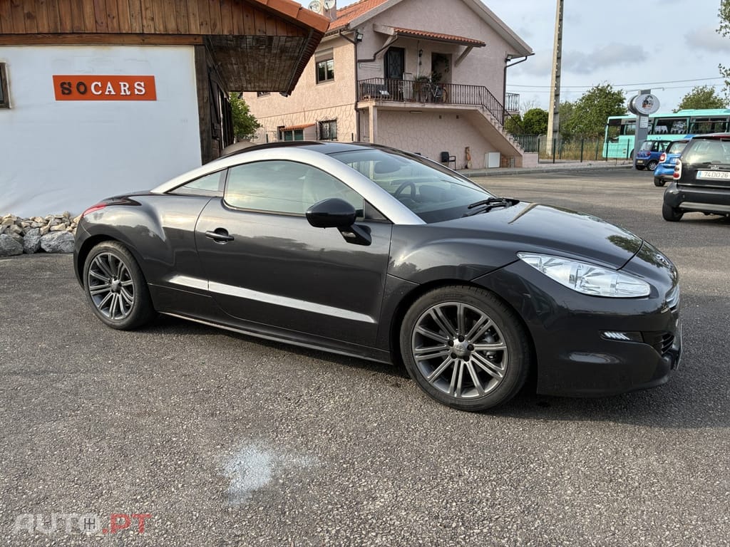 Peugeot RCZ 2.0 HDi 130g