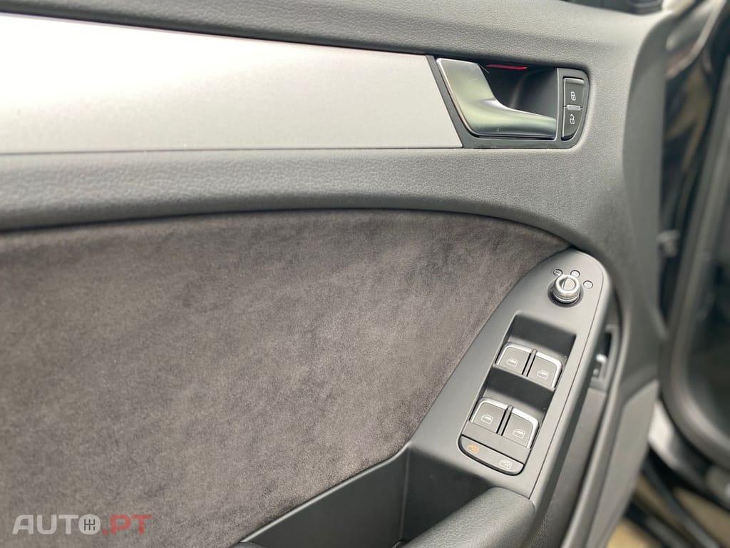 Audi A4 2.0 TDI Business Line S-line