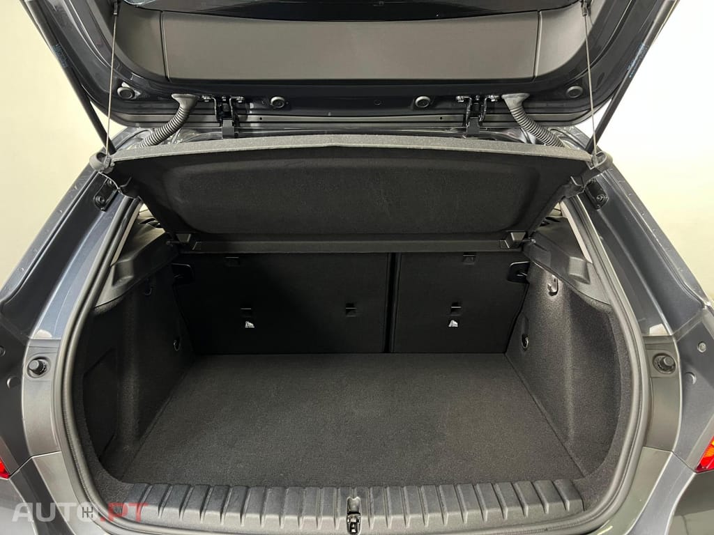 BMW 118 i Auto  Corporate Edition