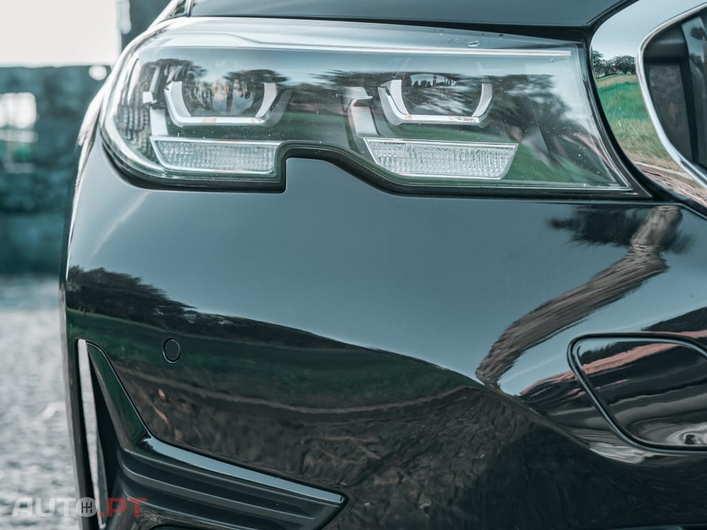 BMW 318 d Line Sport Auto