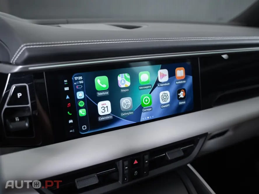 Porsche Macan Electric