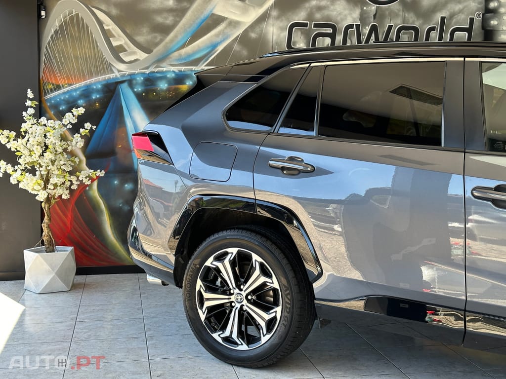 Toyota RAV4 2.5 HDF Plug-in Comfort AWD-i