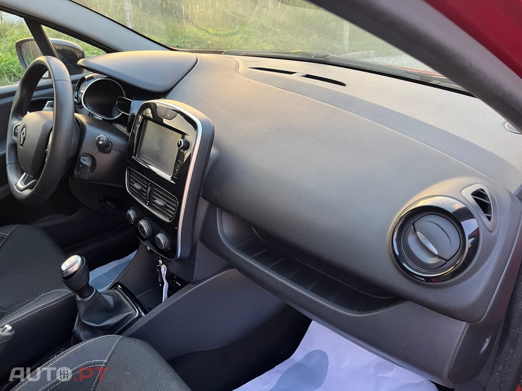 Renault Clio 0.9 TCE Dynamique S