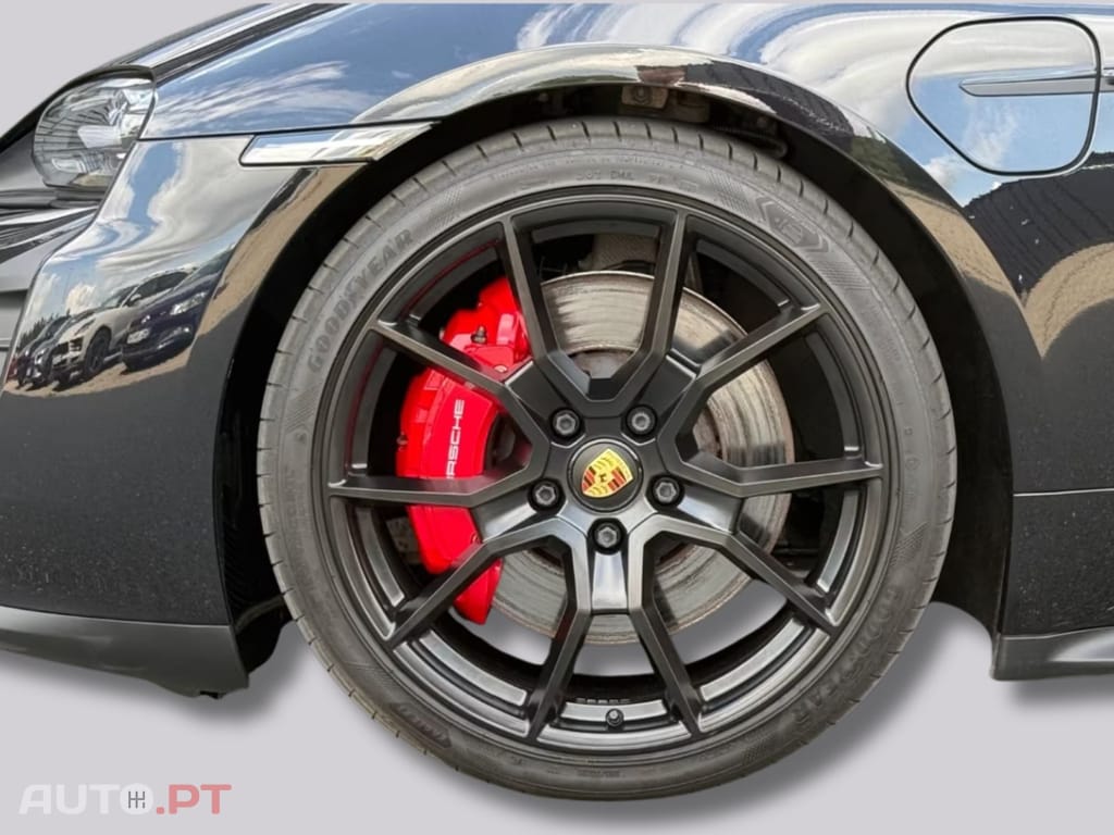 Porsche Taycan I.V.A DEDUTIVEL GTS 