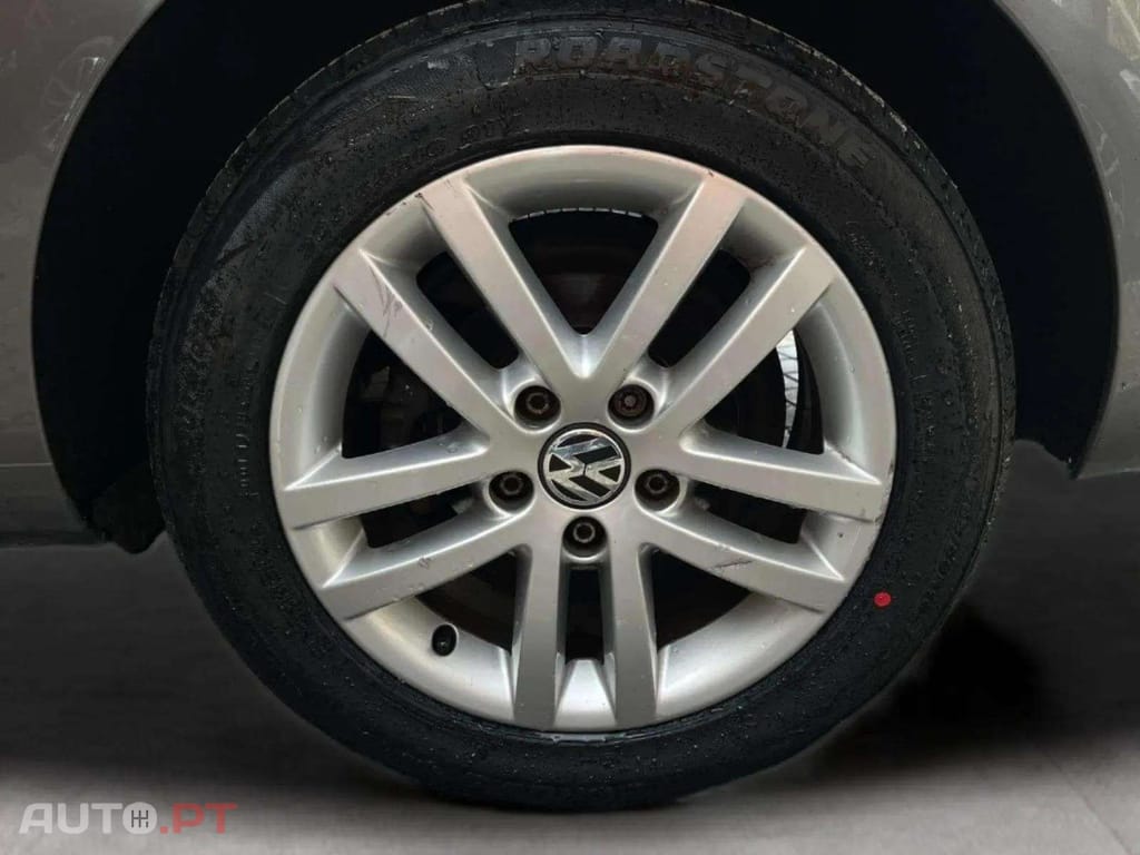 Volkswagen Golf 1.6 TDI CONFORTLINE