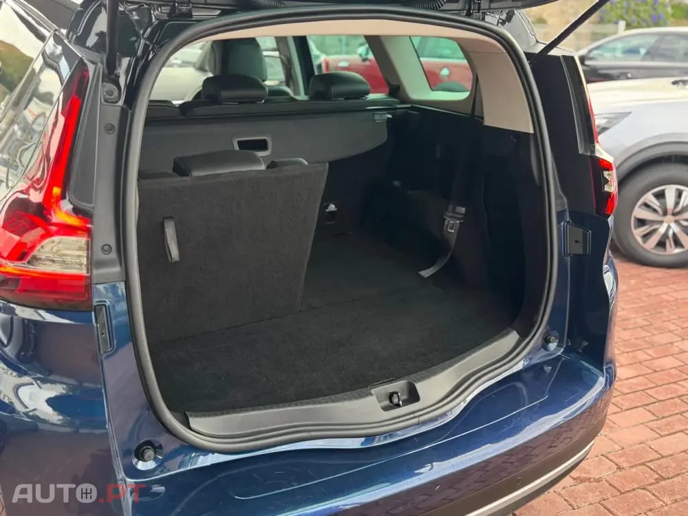 Renault Grand Scénic 1.7 Blue dCi Bose Edition EDC