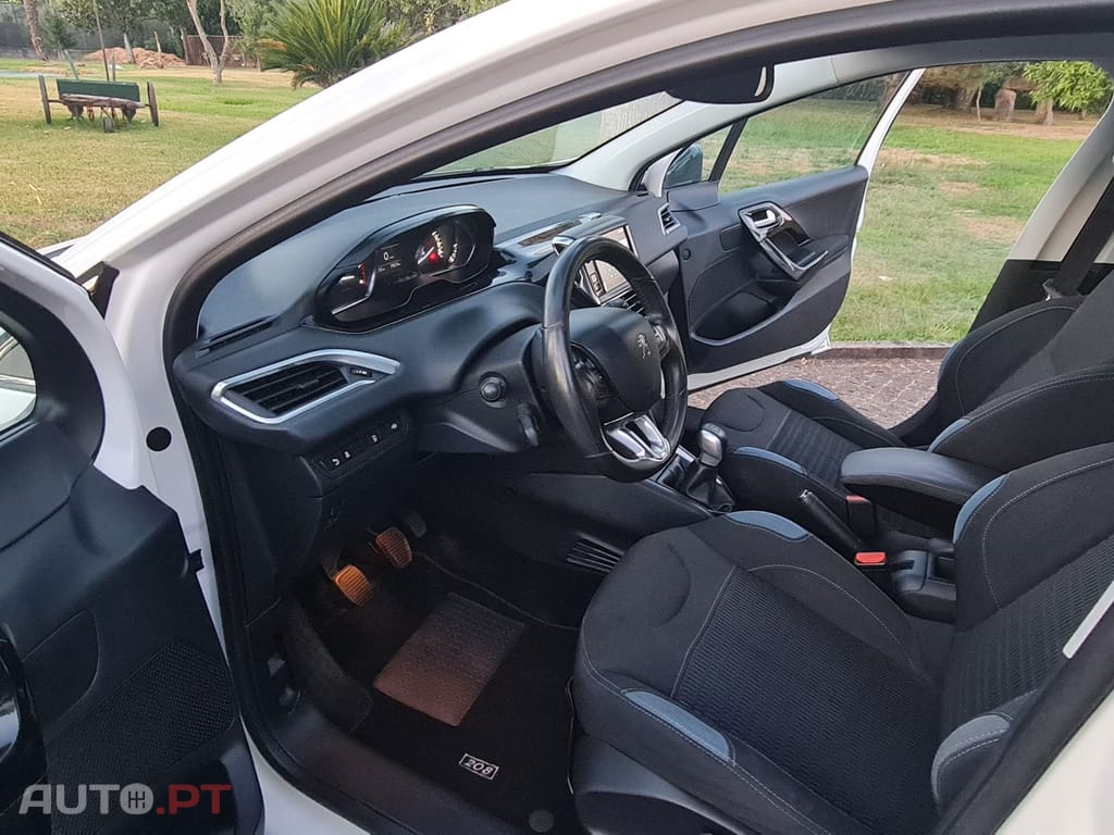 Peugeot 208 1.4 HDi Allure