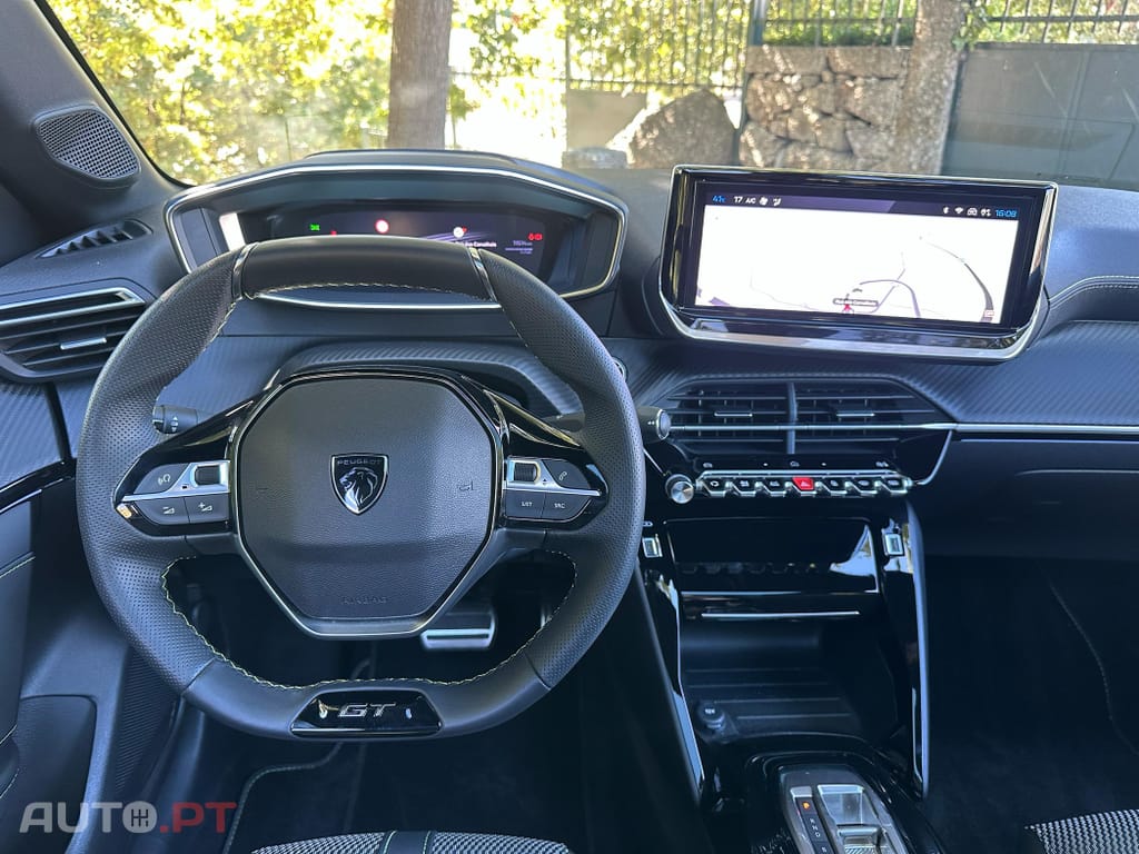 Peugeot E-208 51 kWh GT