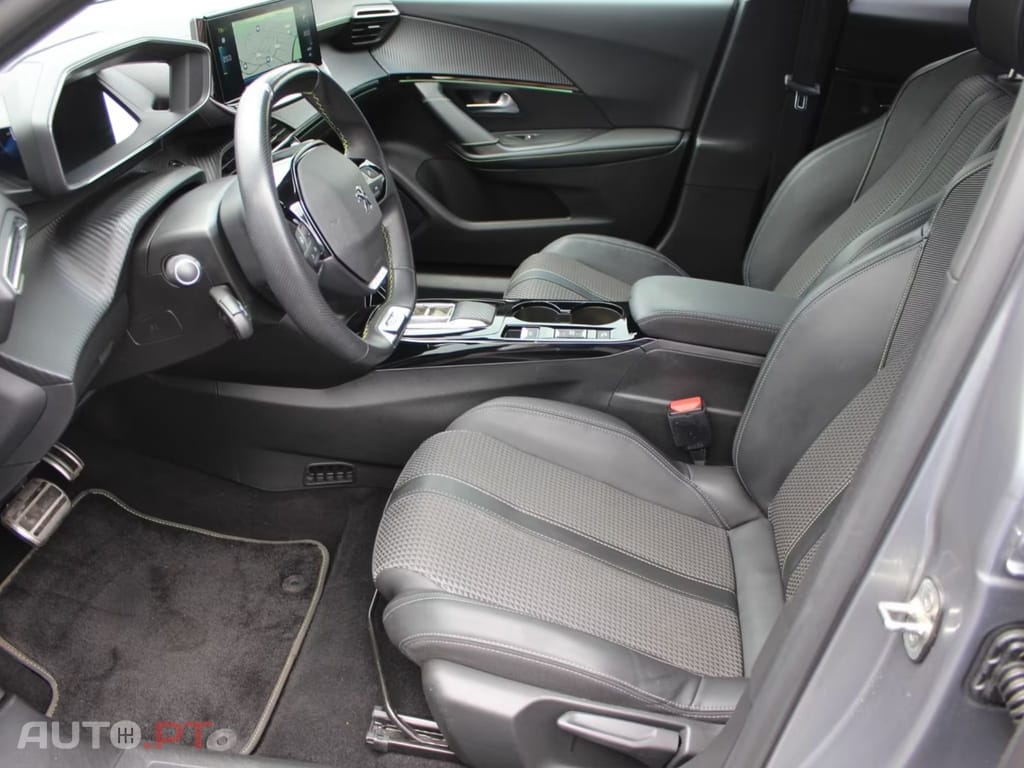 Peugeot E-2008 GT I.V.A DEDUTIVEL