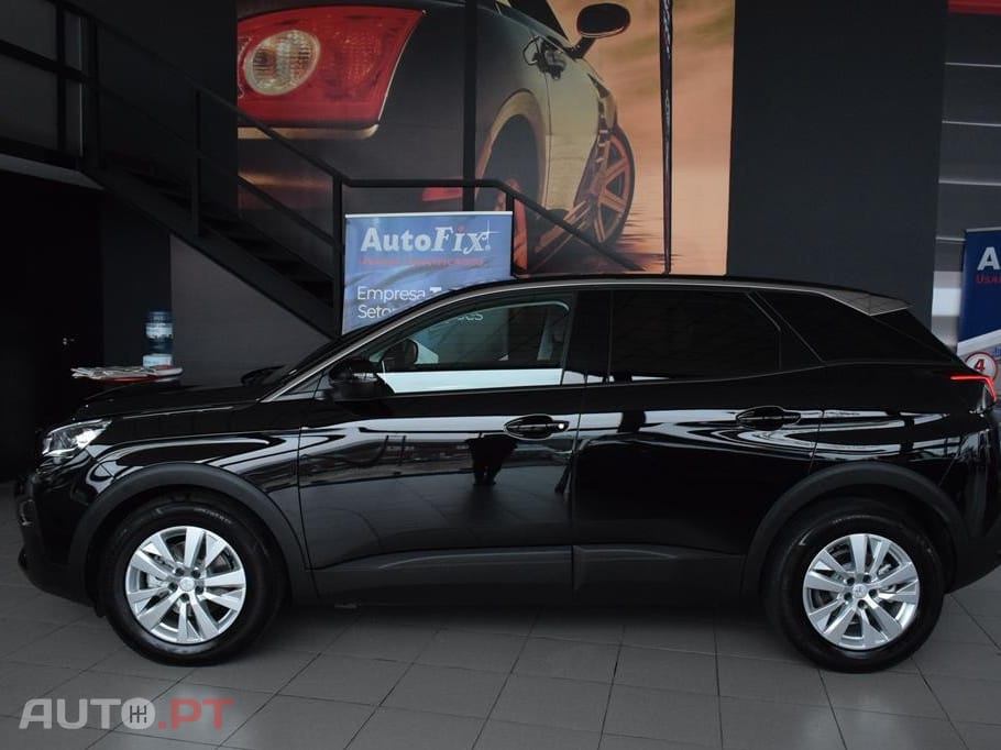 Peugeot 3008 1.5 BlueHDi Active