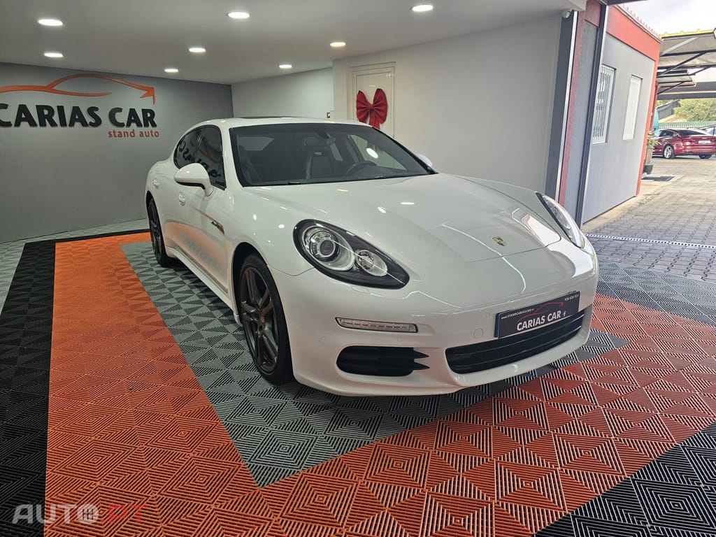 Porsche Panamera Platinum Edition