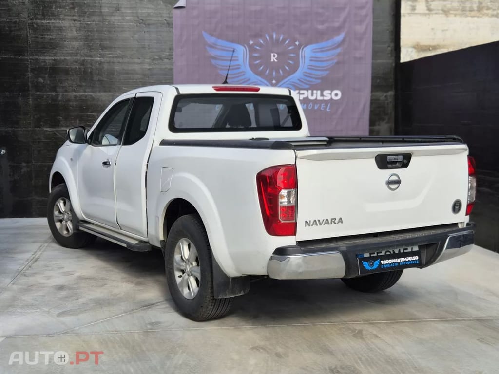 Nissan Navara 2.3 dCi CD 4WD Acenta