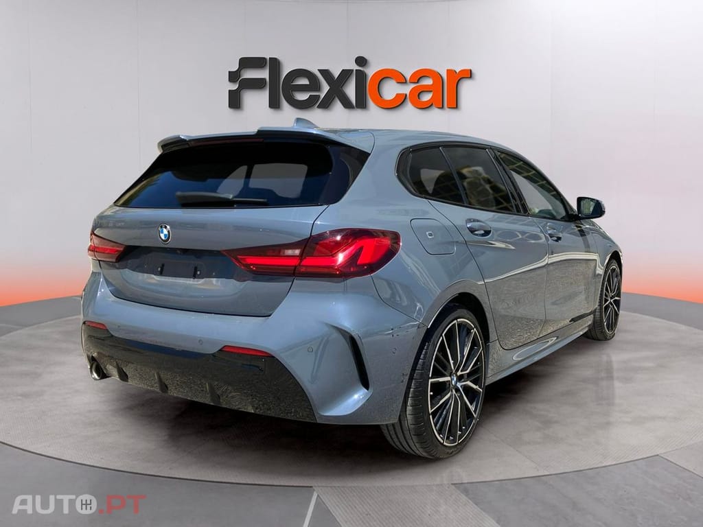 BMW 118 i Pack Desportivo M Auto