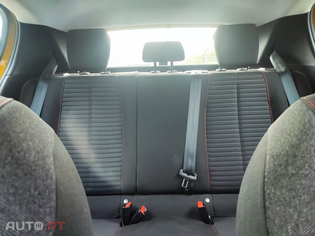 Peugeot 208 1.5 BlueHDi Active
