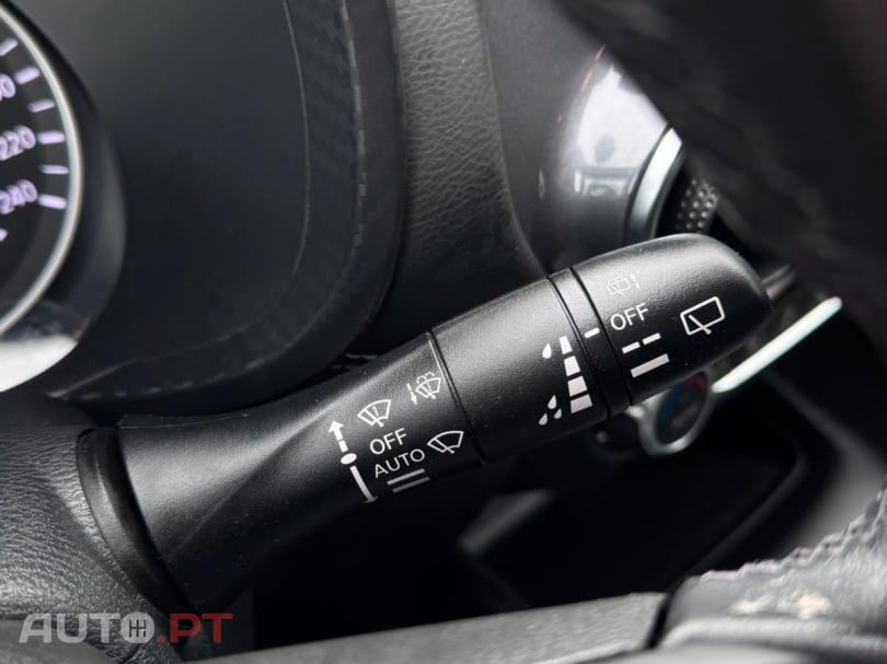 Nissan Juke 1.0 DIG-T N-Connecta