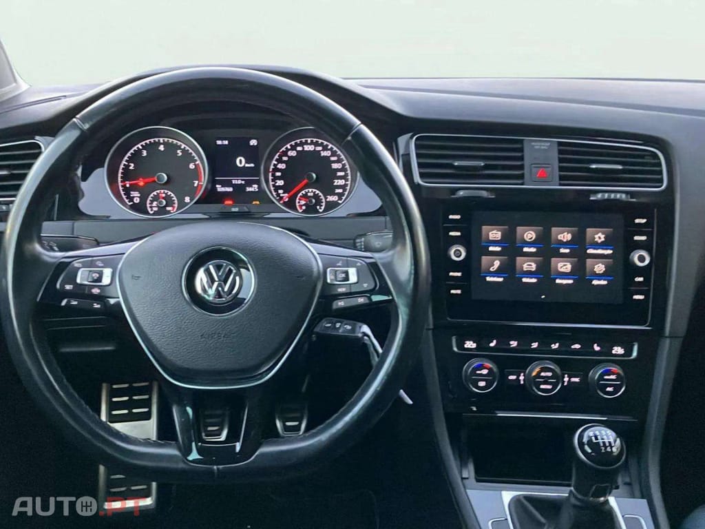 Volkswagen Golf 1.0 TSI Confortline