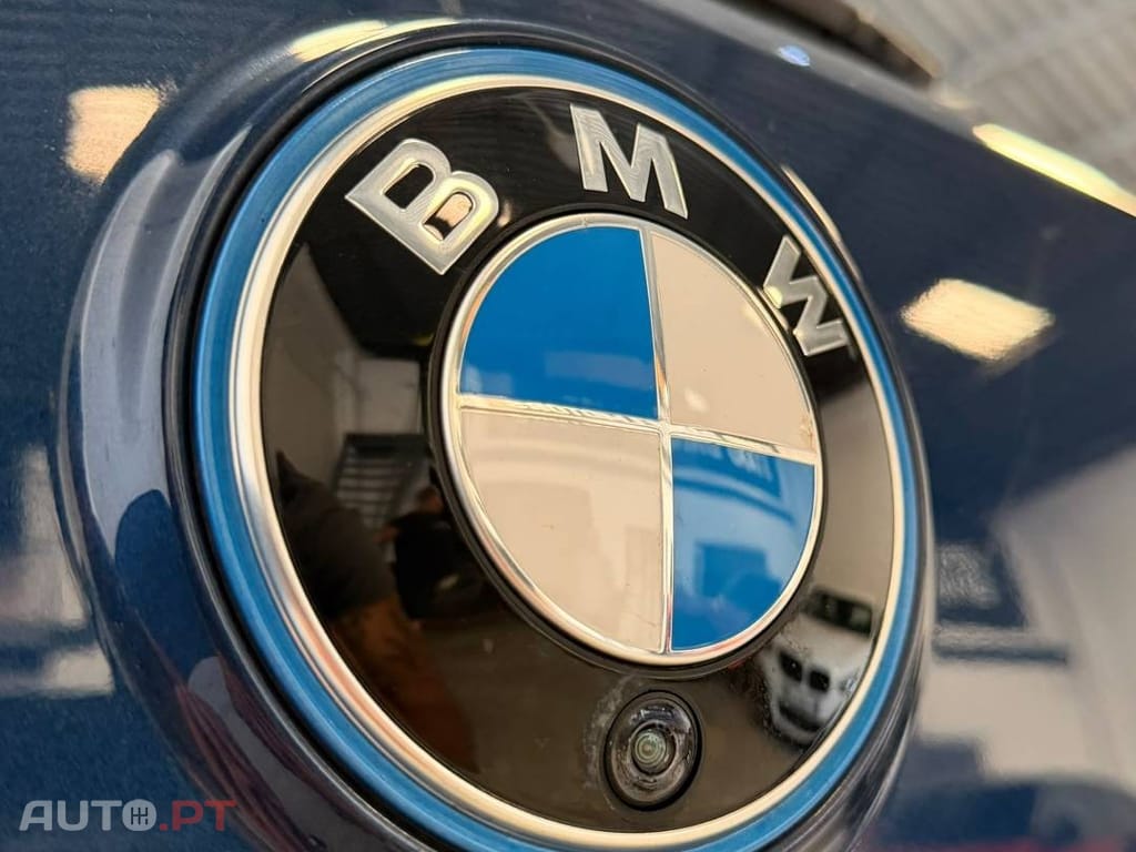 BMW iX xDrive 40