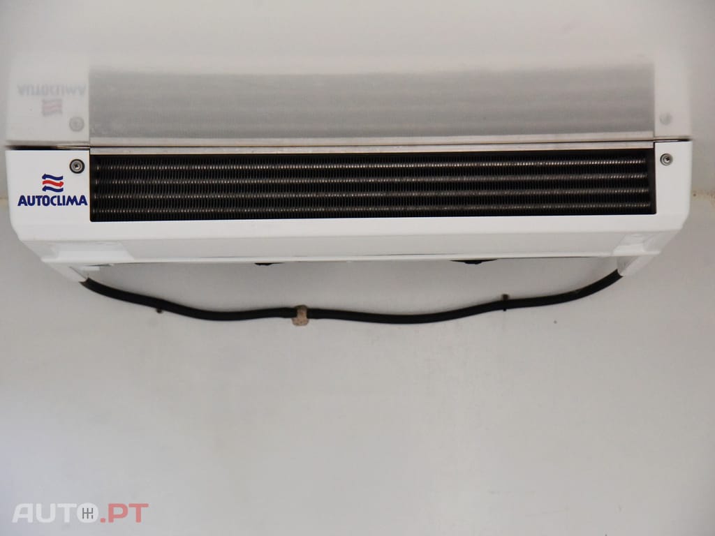 Volkswagen Transporter 2.0 TDI Longa Extra AC - C/FRIO