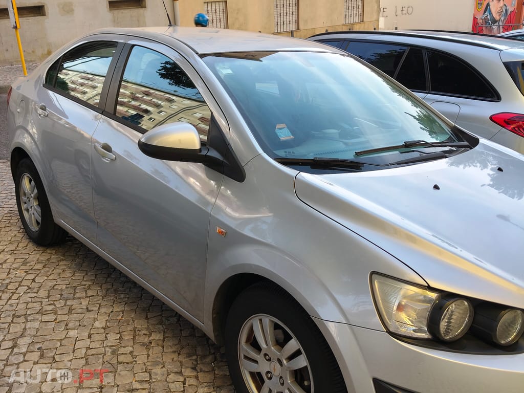 Chevrolet Aveo LT