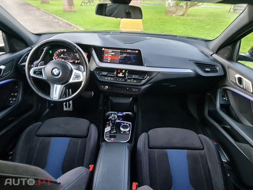 BMW 118 d Pack Desportivo M