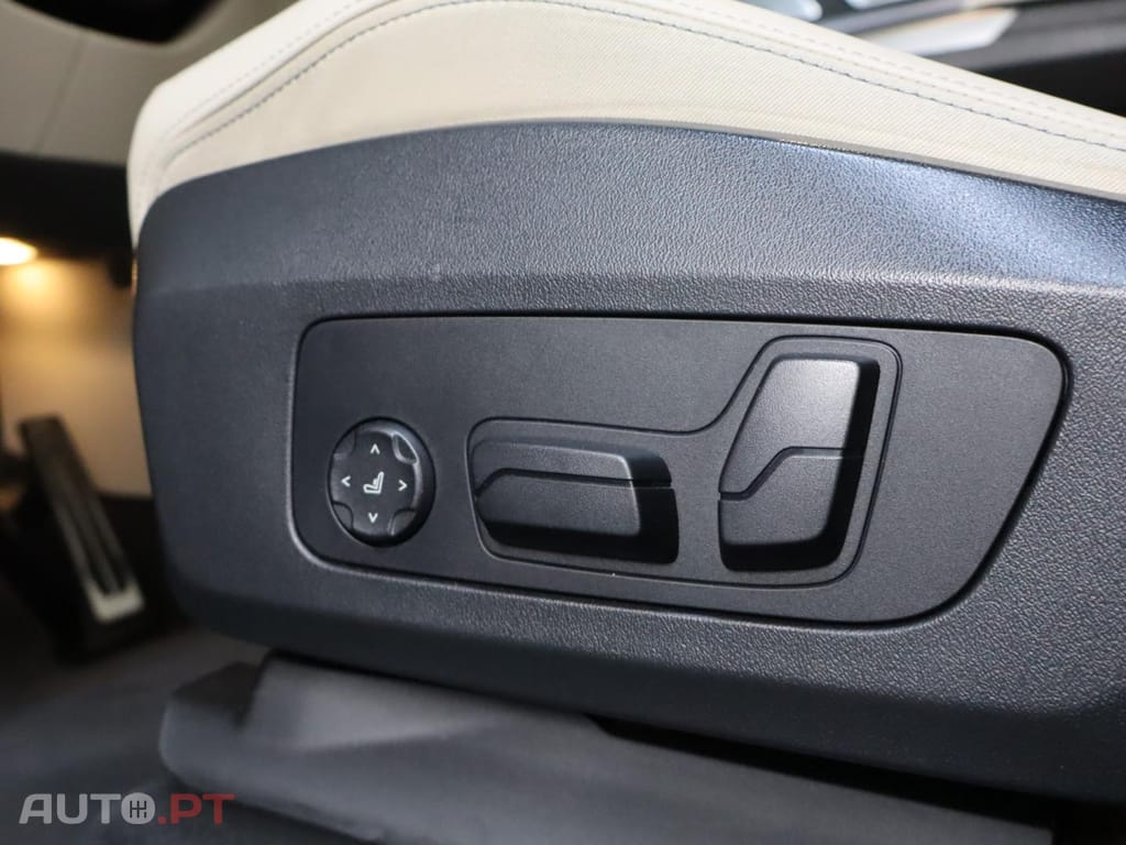 BMW X1 xDrive25e Pack Desportivo M