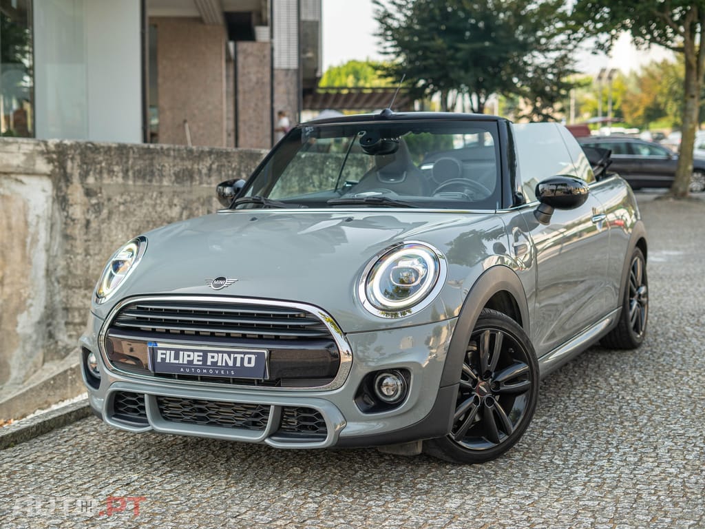 MINI Cabrio Cooper Premium Extra JCW Auto