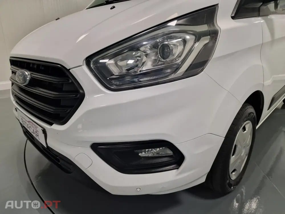 Ford Transit Custom 310L1 2.0 TDCi H1-Tecto Baixo Trend