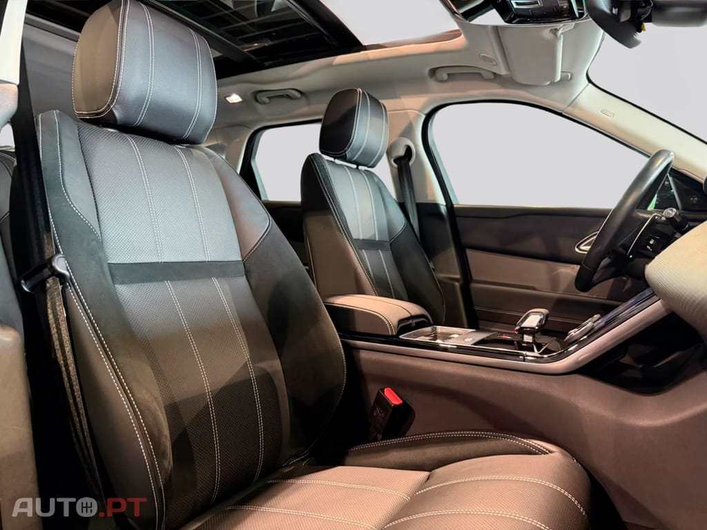 Land Rover Velar I.V.A DEDUTIVEL P400e