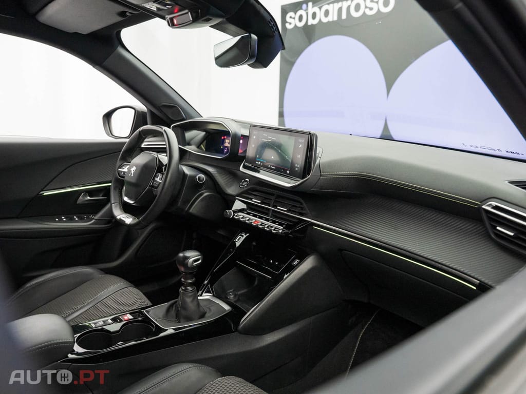 Peugeot 2008 1.2 PureTech GT