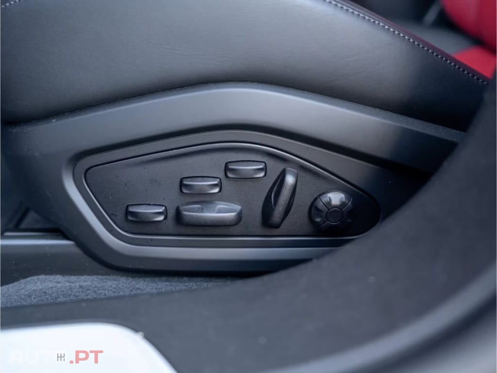 Porsche Taycan 4 I.V.A DEDUTIVEL