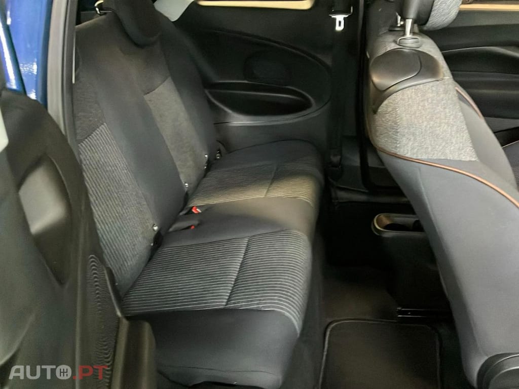 Fiat 500e Icon Plus 42 KWh