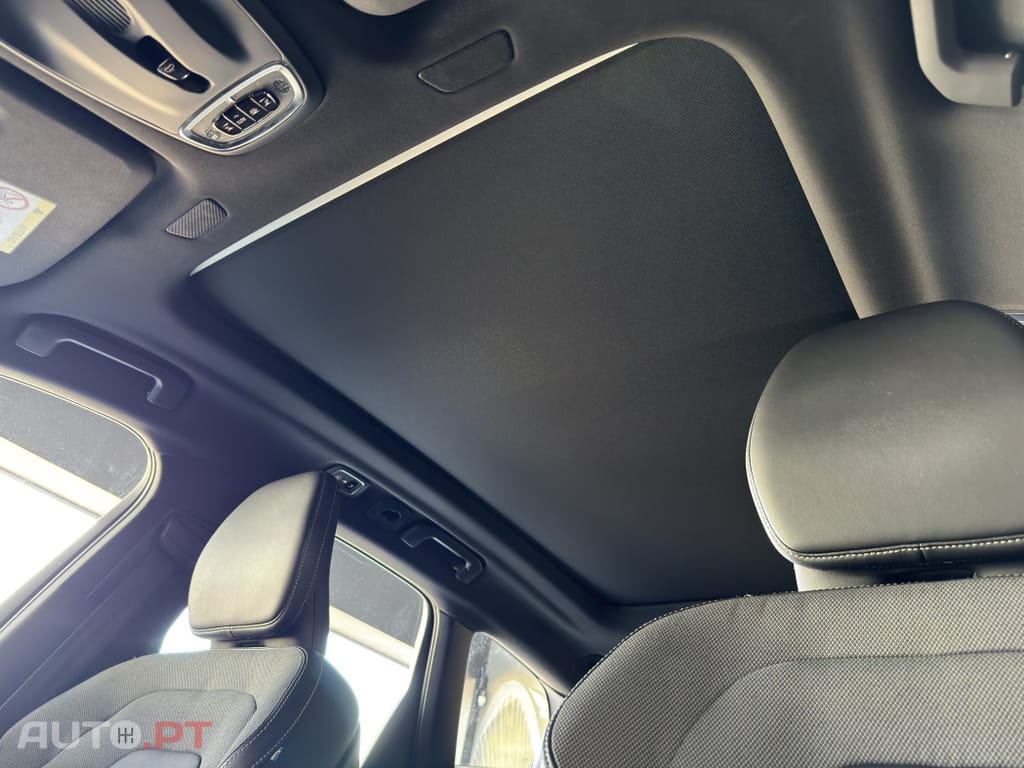Volvo XC60 2.0 T8 PHEV R-Design AWD