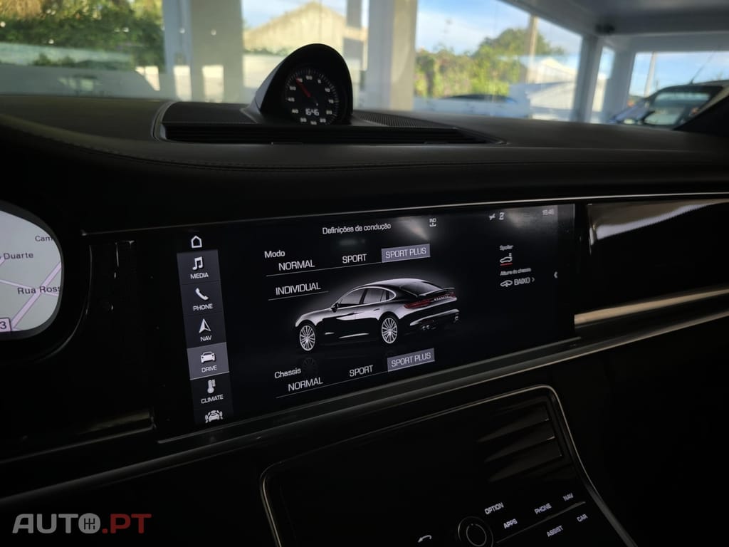 Porsche Panamera 4S Diesel