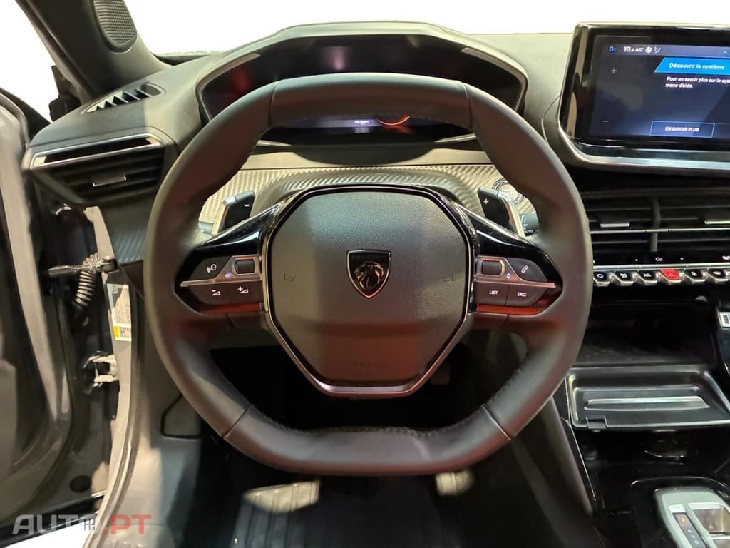 Peugeot 2008 1.2 Hybrid Allure e-DCS6