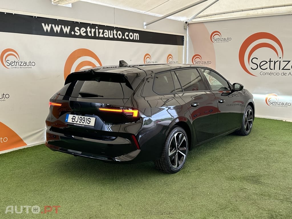 Opel Astra Sports Tourer 1.2 T GS Line Aut.