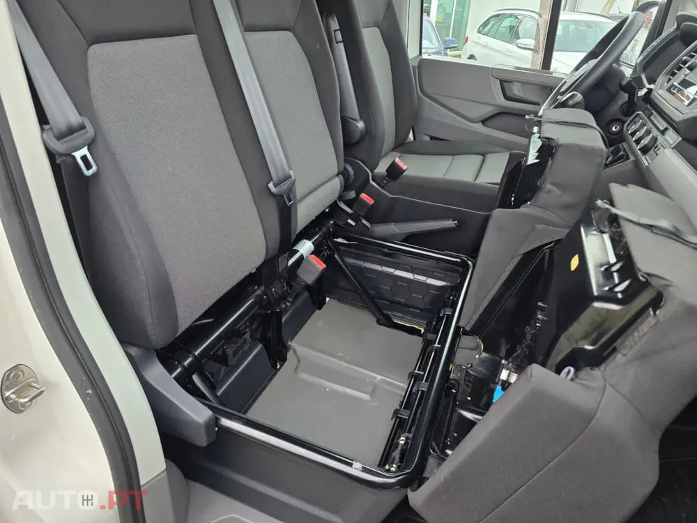 Volkswagen Crafter 35 2.0 TDI L4H3