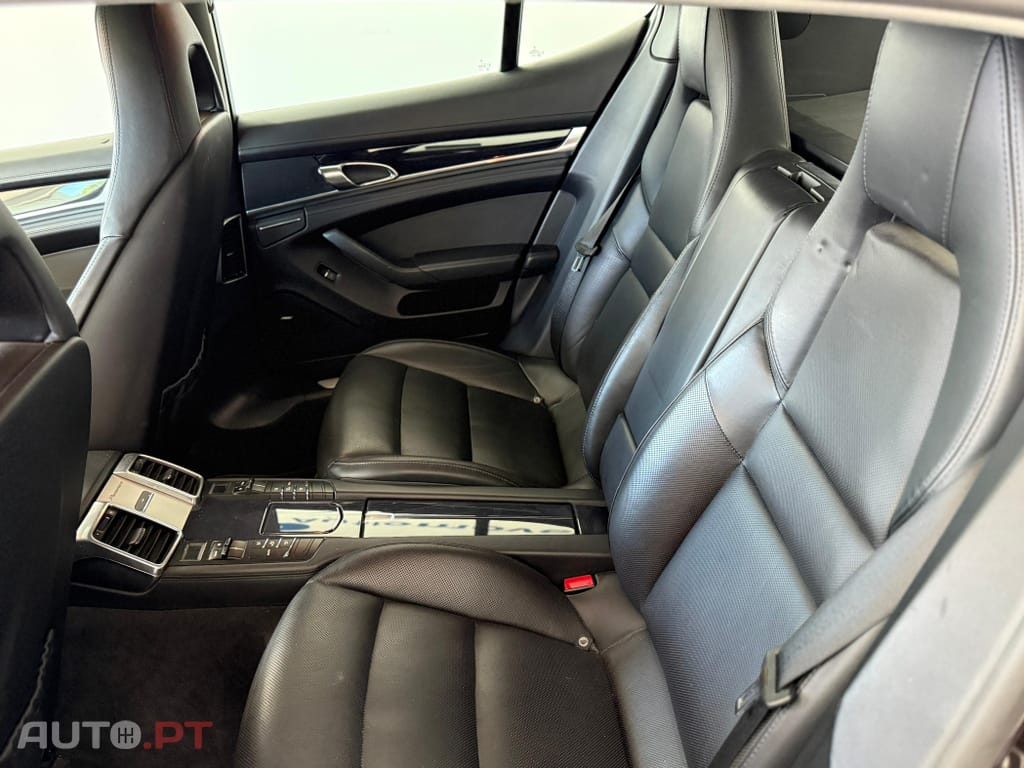 Porsche Panamera S Hybrid