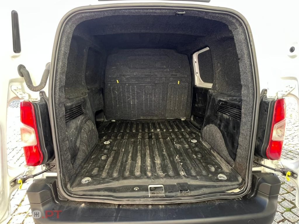 Citroen Berlingo 102 CAVALOS L 1 H 1