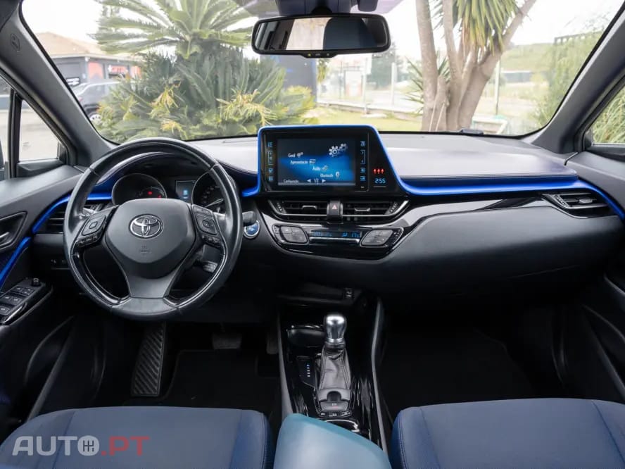 Toyota C-HR 1.8 Hybrid Exclusive+P.Luxury