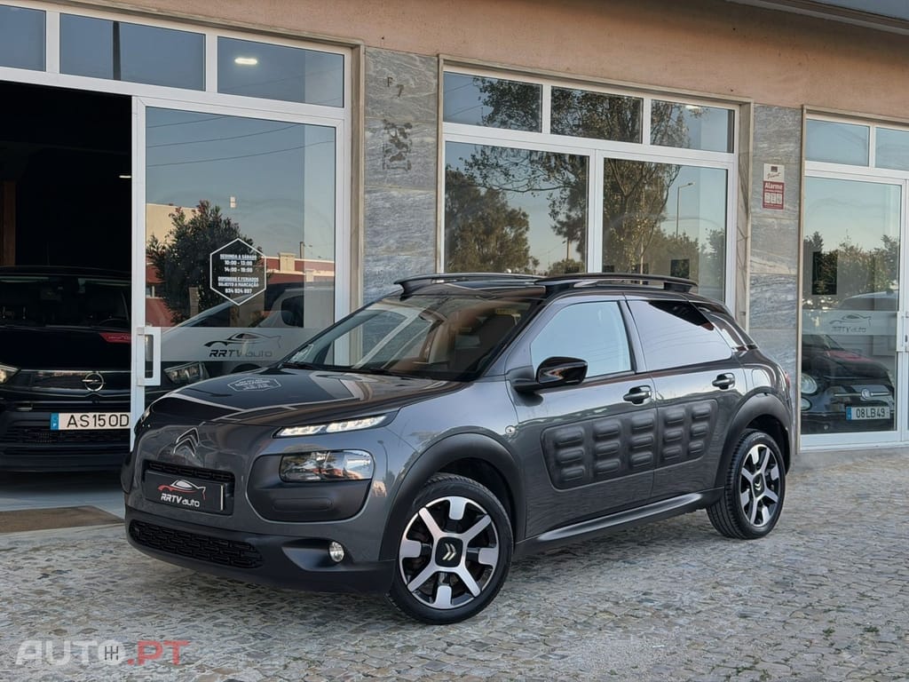 Citroen C4 Cactus 1.2 PureTech Shine