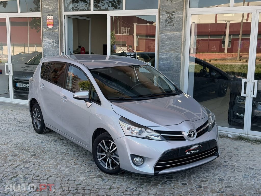 Toyota Verso 2.0 D-4D Exclusive+GPS