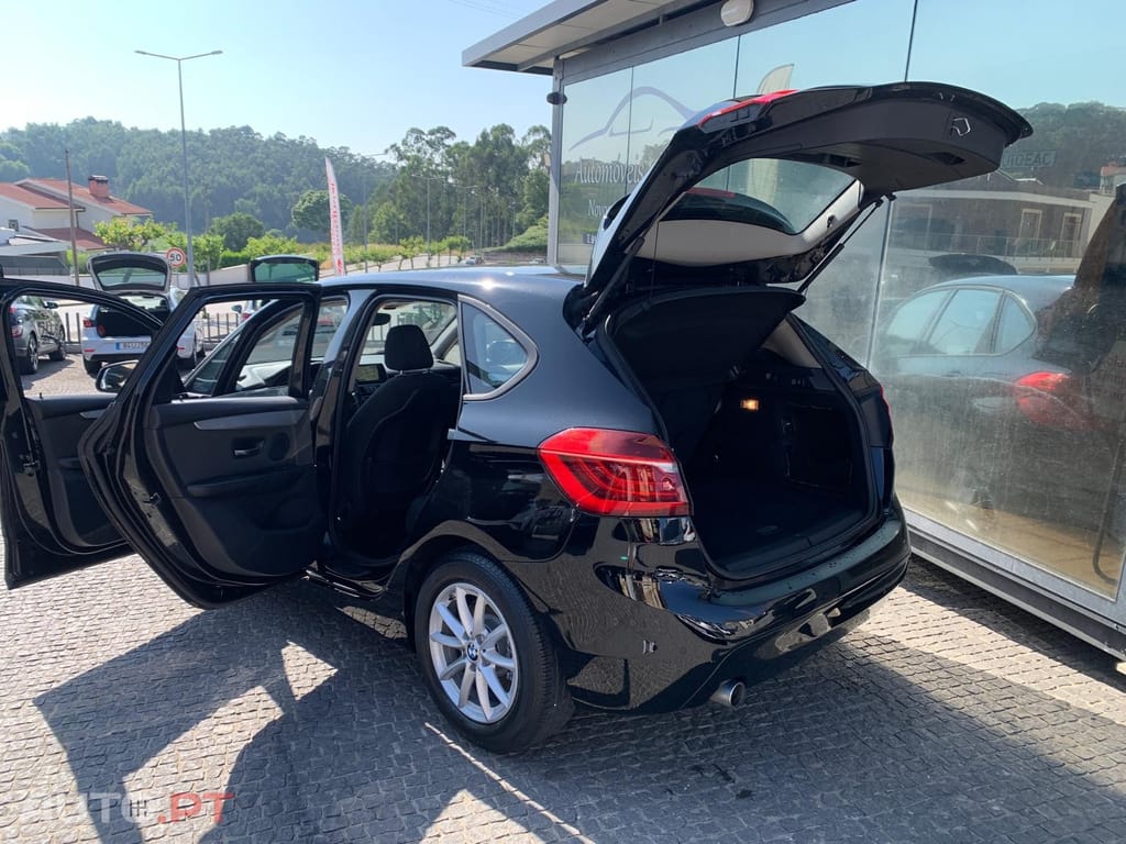 BMW 216 d Advantage