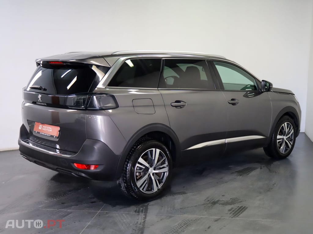 Peugeot 5008 Allure 1.5 BlueHDi 