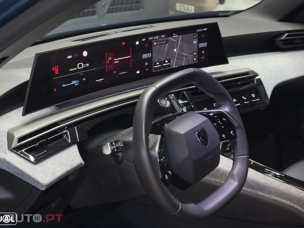 Peugeot E-3008 Allure