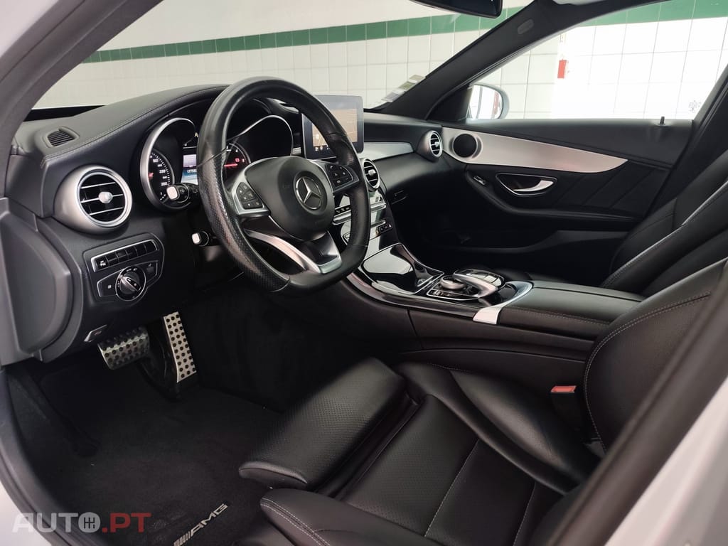 Mercedes-Benz C 250 BlueTEC AMG Line Aut. — fotografia 8