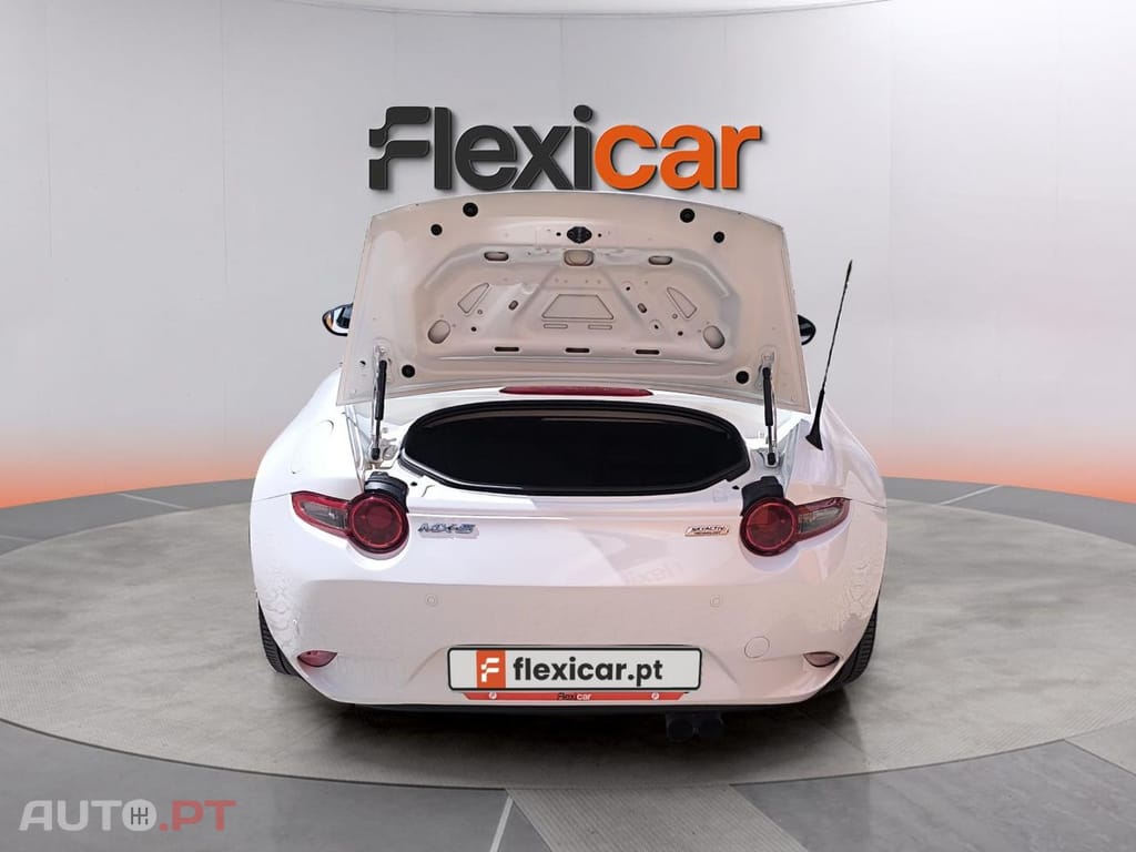 Mazda MX-5 1.5 Sky-G Excellence Navi