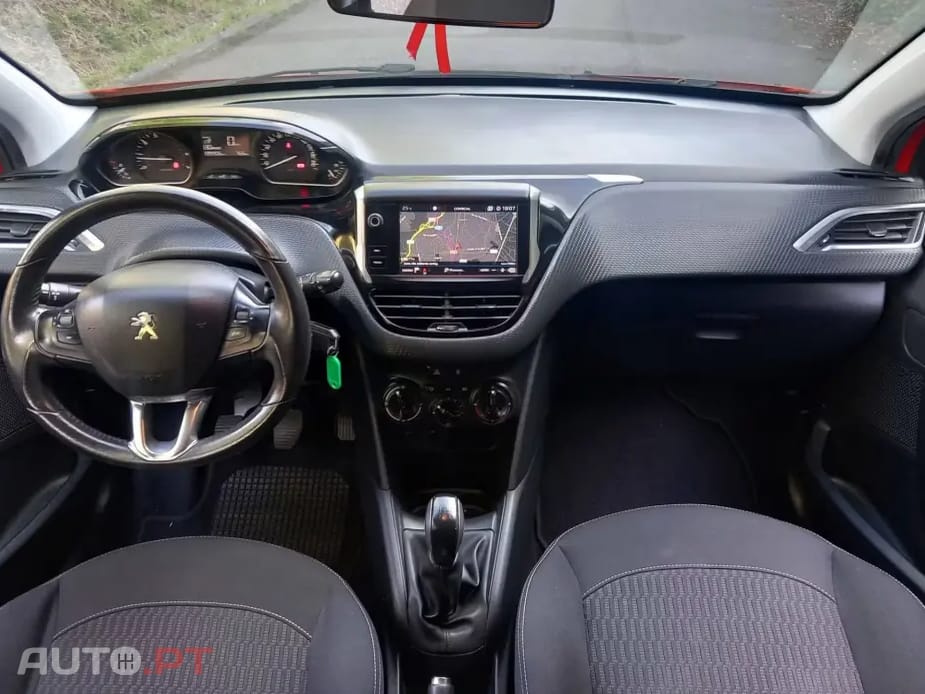 Peugeot 208 1.2 PureTech Style