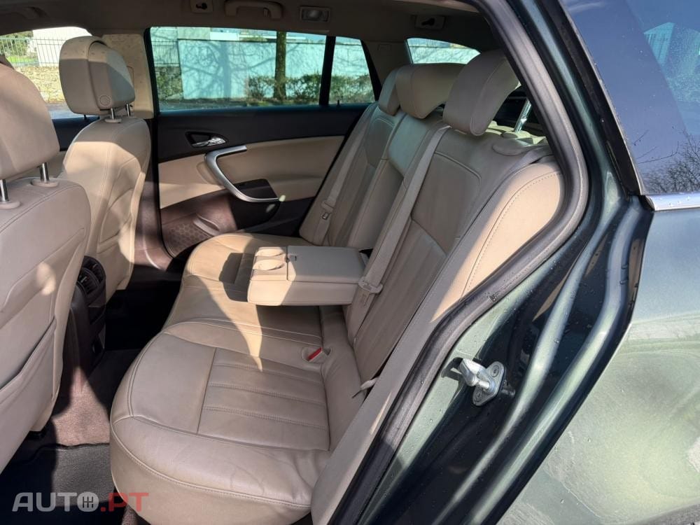 Opel Insignia 2.0 CDTi Cosmo Active-Select